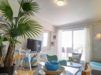 TV a/nebo společenská místnost v ubytování Carreta Sea Views by Hello Homes Sitges