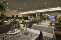 Restaurace v ubytování Hotel Bucaneve