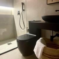 Łazienka w obiekcie VIDAL APARTAMENTOS con parking privado.
