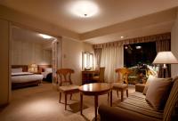 Where to Stay Near Kyoto Station 2026: 14 Top-Rated Hotels, Easy Transport and Hot Springs