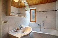 Kúpeľňa v ubytovaní Masulhof Ferienwohnung Veilchen