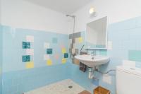 Łazienka w obiekcie Construcciones Balaguer