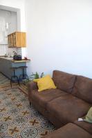 A seating area at Piso modernista en casco histórico con garaje