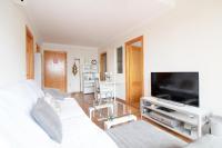 TV a/nebo společenská místnost v ubytování Global Properties, Apartamento Ideal Familias en Canet Playa
