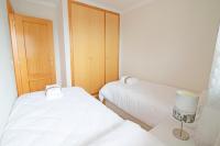 Postel nebo postele na pokoji v ubytování Global Properties, Apartamento Ideal Familias en Canet Playa