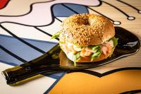 Jídlo v hotelu nebo okolí