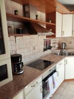 Kuchyňa alebo kuchynka v ubytovaní Sunset View Apartment - Cozy Apartment with Stunning Panoramic View