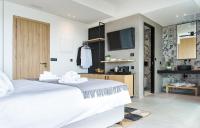 Kuchyňa alebo kuchynka v ubytovaní SAVUS Boutique Hotel