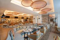 Un restaurante u otro lugar para comer en Melia Chiang Mai