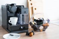 Příslušenství pro přípravu čaje a kávy v ubytování Aparte - Washer & Dryer - Kitchen & Parking - Smart-TV