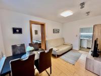 Televízia a/alebo spoločenská miestnosť v ubytovaní Apartment Ausseerland - willkommen bei Freunden