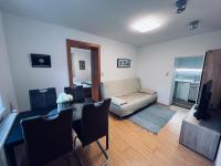 Televízia a/alebo spoločenská miestnosť v ubytovaní Apartment Ausseerland - willkommen bei Freunden