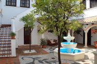 Zahrada ubytování Paradisiacal Villa in Benahavís with Jacuzzi and Private Pool