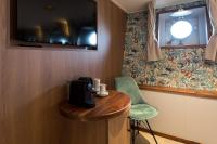 Koffie- en theefaciliteiten bij Hotelboot Koningin Emma I Kloeg Collection