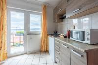 Kuchyňa alebo kuchynka v ubytovaní Apartment Astrid