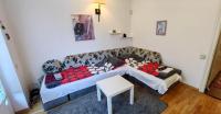 A seating area at Cozy Flat