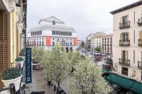 Nespecifikovaný výhled na destinaci Madrid nebo výhled na město při pohledu z penzionu