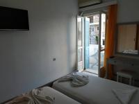 Postel nebo postele na pokoji v ubytování Small Apartment For 3 Pers 70meters From The Beach