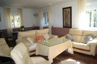 A seating area at Villa Coco