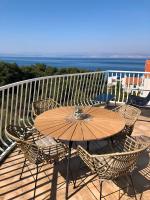 Balkón alebo terasa v ubytovaní Apartman Dani - Sutivan
