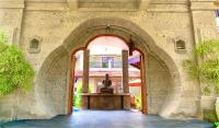 Villa Naga Mayaの外観または入り口