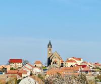 Nespecifikovaný výhled na destinaci Zaječí nebo výhled na město při pohledu z apartmánu