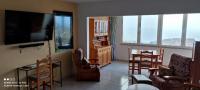 Televízia a/alebo spoločenská miestnosť v ubytovaní Casa de los Bucaneros - komplettes Apartment
