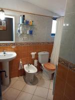 Kúpeľňa v ubytovaní Casa rural con encanto, 4 hab con 4 baños completos en suite, piscina y campo privado