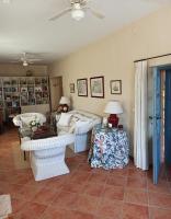 Posedenie v ubytovaní Casa rural con encanto, 4 hab con 4 baños completos en suite, piscina y campo privado