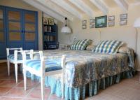 Posteľ alebo postele v izbe v ubytovaní Casa rural con encanto, 4 hab con 4 baños completos en suite, piscina y campo privado