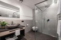A bathroom at Mein Sonnenhof