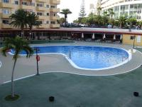 Bazén v ubytování FANTASTIC APARTMENT. LOS CRISTIANOS. FREE WIFI. nebo v jeho okolí
