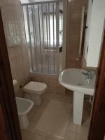 A bathroom at B&B La Scapola