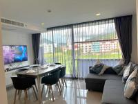 TV a/nebo společenská místnost v ubytování The Amazing Comfortable 2brs 2kms Walking Patong