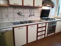 Kuchyň nebo kuchyňský kout v ubytování VILLA LINA a 500 mt dal mare