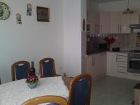 Kuchyňa alebo kuchynka v ubytovaní Apartment Varelija
