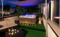 The swimming pool at or close to Zenit Hotel