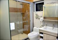 Belmont Boutique Hotel - Free Airport Shuttle Serviceにあるバスルーム