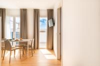Superior Beach Aparthotelにあるテレビまたはエンターテインメントセンター