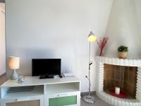 TV a/nebo společenská místnost v ubytování Verano Azul 67 Casasol Apartments