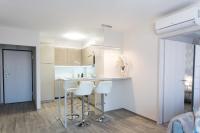 Kuchyňa alebo kuchynka v ubytovaní Coral Luxury Apartment