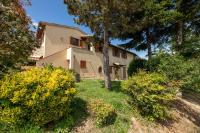 A garden outside Agriturismo Colle della Pace