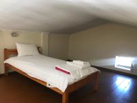 Posteľ alebo postele v izbe v ubytovaní Studio with loft Raxes Ikaria #5