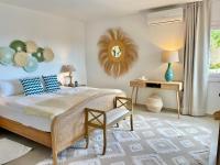 A bed or beds in a room at Jávea Apartment Terra