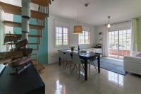 Půdorys ubytování Lets Holidays Bright duplex apartment with pool