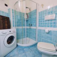 Łazienka w obiekcie Villa Janas con piscina privata Budoni