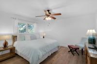 Ein Bett oder Betten in einem Zimmer der Unterkunft Beachy Keen