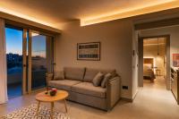 Posedenie v ubytovaní SII City Luxury Suites