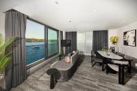 Posezení v ubytování Pera Bosphorus Hotel