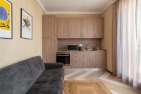 A kitchen or kitchenette at SuityRHome Campo de' Fiori